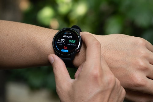 Xiaomi Smartwatch vs Huawei Smartwatch