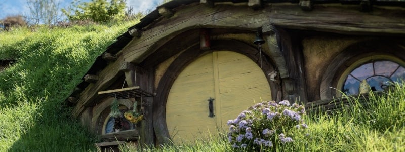 7 Amazing Reasons You Have to Read "Lord of the Rings"